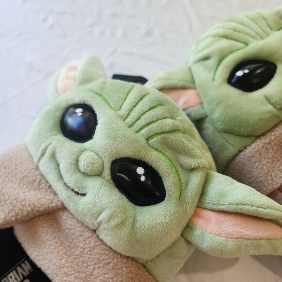 STAR WARS The Mandalorian, Grogu Baby Yoda Slipper Full Body, Kids Size 13/1 NIB - Picture 6 of 12